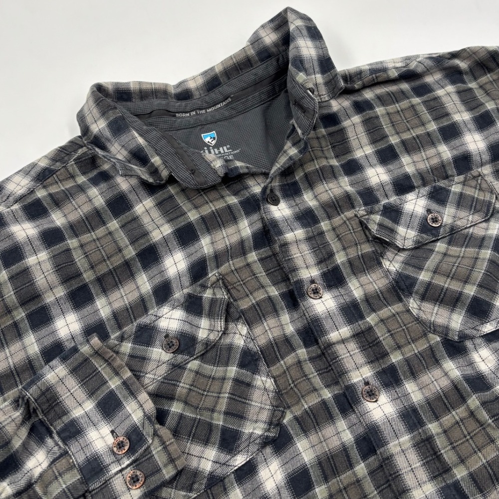 KUHL Men's XL Dillingr Grey Black Plaid Flannel Button Down Cotton Blend Shirt